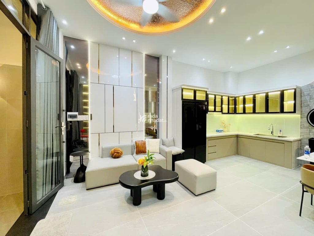 BÁN NHÀ XÂY MỚI, 4 TẦNG, 3PN, 45M2, NỘI THẤT CAO CẤP, HXH LÊ VĂN THỌ P9 GV, CHỈ 6 TỶ XÍU