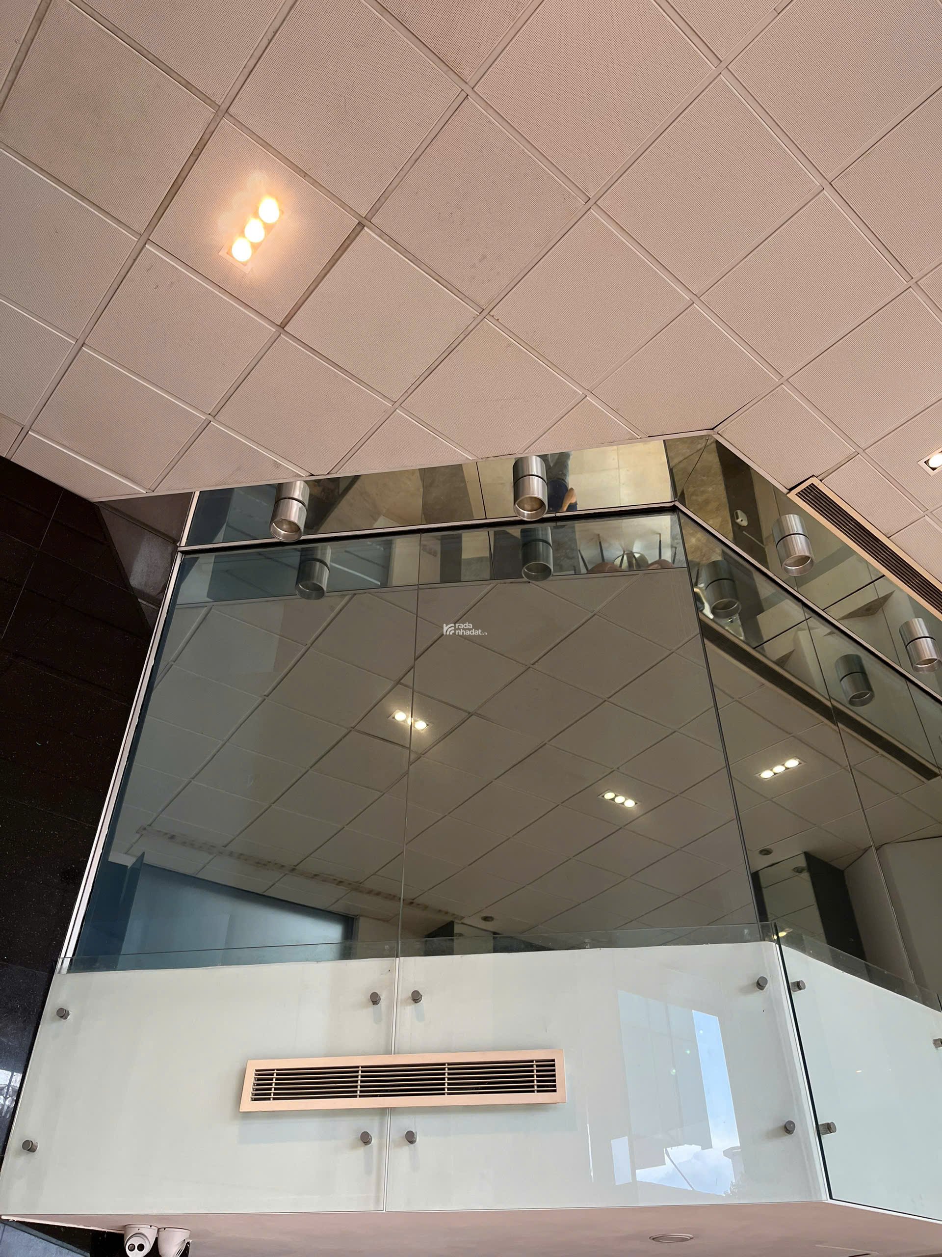 SIÊU PHẨM TRỆT  LỬNG LÝ CHÍNH THẮNG, KHÔNG GIAN KÉP TRUNG TÂM!