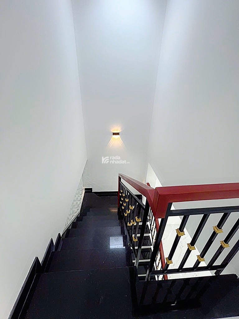 Bán nhà đường số 8 bình hưng hoà