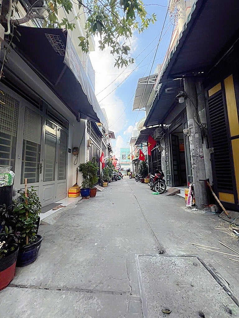 Bán nhà đường số 8 bình hưng hoà