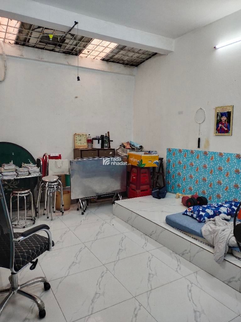 BÁN NHÀ TRẦN THỊ TRỌNG  HOÀNG BẬT ĐẠT  95M2  4 TẦNG  HẺM 4M  SÁT MẶT TIỀN  9.3 TỶ