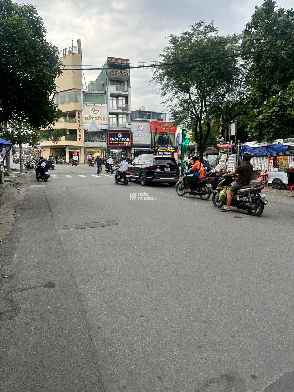 50 tỷ. SỞ HỮU NGAY BIỆT THỰ LỚN MT DƯƠNG ĐỨC HIỀN Q.TÂN PHÚ. 20 X 16m