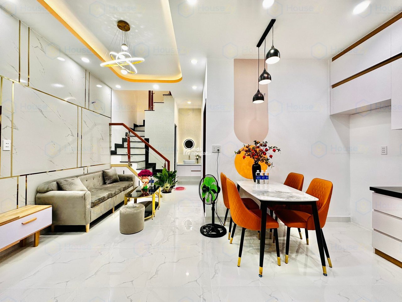 Bán nhà cực êm Nơ Trang Long, P.12 – 3,1 tỷ, 1 trệt 2 lầu, tiện ích đầy đủ, sổ riêng