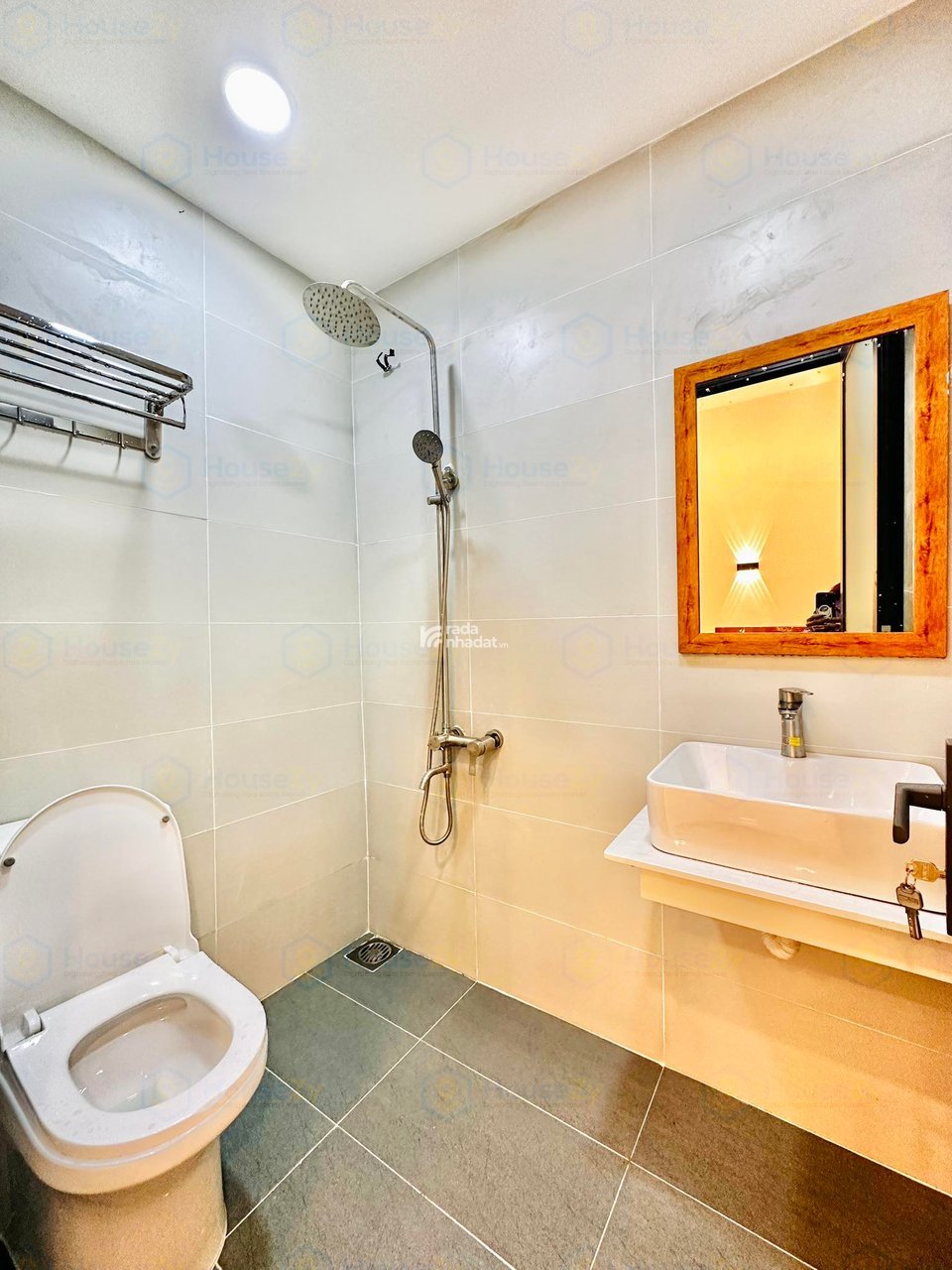 Bán nhà cực êm Nơ Trang Long, P.12 – 3,1 tỷ, 1 trệt 2 lầu, tiện ích đầy đủ, sổ riêng