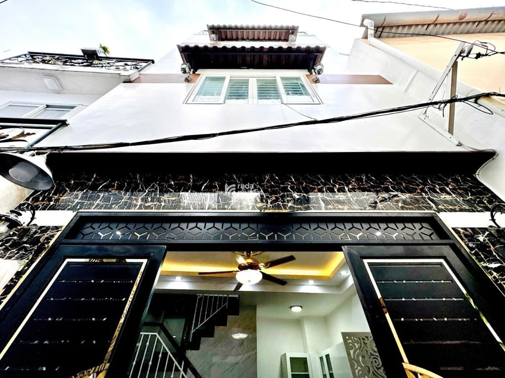 TRUNG TÂM TP. SÁT HẺM XE HƠI DUY TÂN, PHÚ NHUẬN, 20M2 CÓ KC Ở NGAY. GIẢM 350TR CHỈ CÒN 4.25T