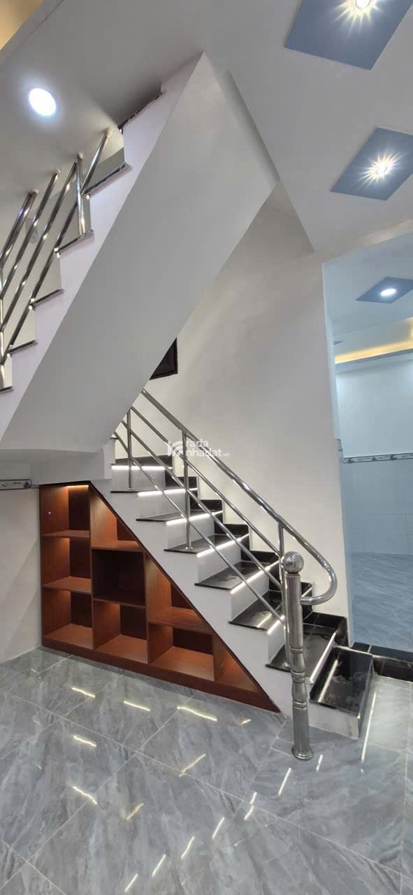 BÁN NHÀ ĐẸP HOÀN CÔNG ĐẦY ĐỦ 3.8M X 10M KHU VIP BÌNH ĐÔNG, QUẬN 8
