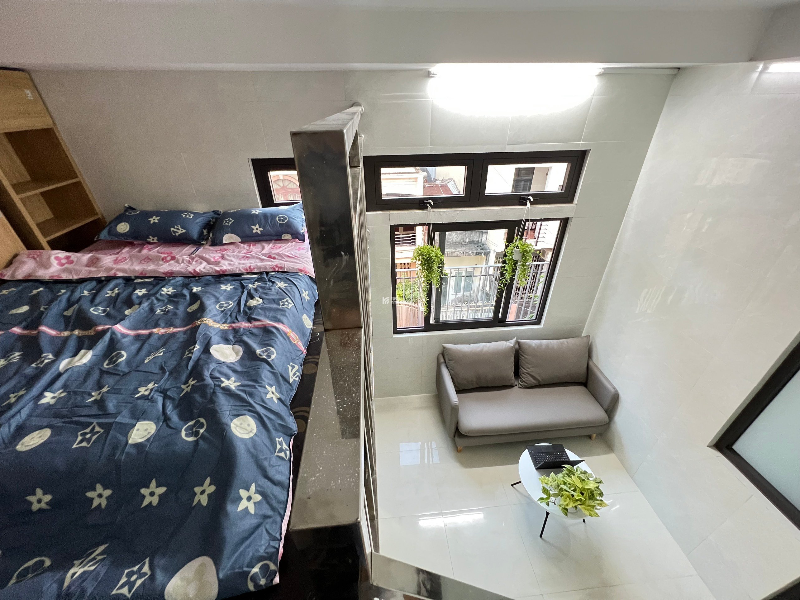 Cho thuê phòng có gác tại quận 10, có thang máy, máy giặt riêng, gần Bách Khoa, UEH, Huflit