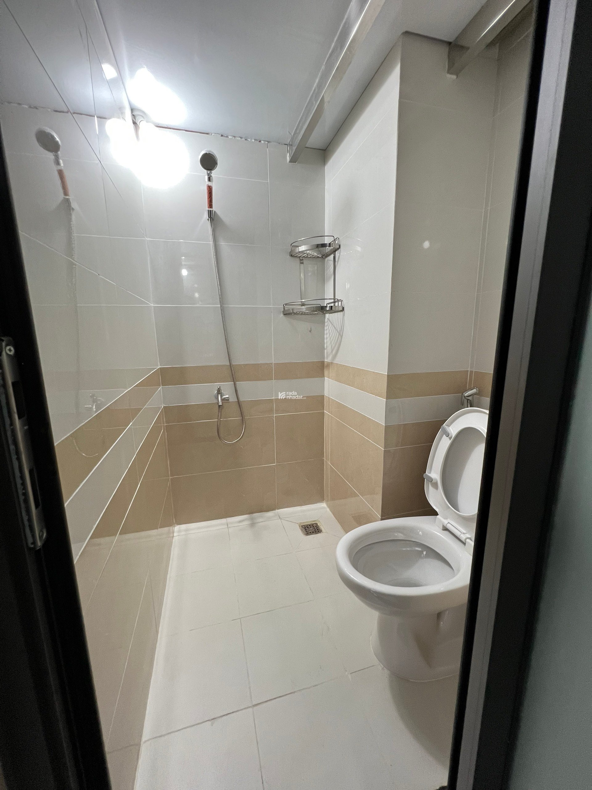 Cho thuê phòng có gác tại quận 10, có thang máy, máy giặt riêng, gần Bách Khoa, UEH, Huflit
