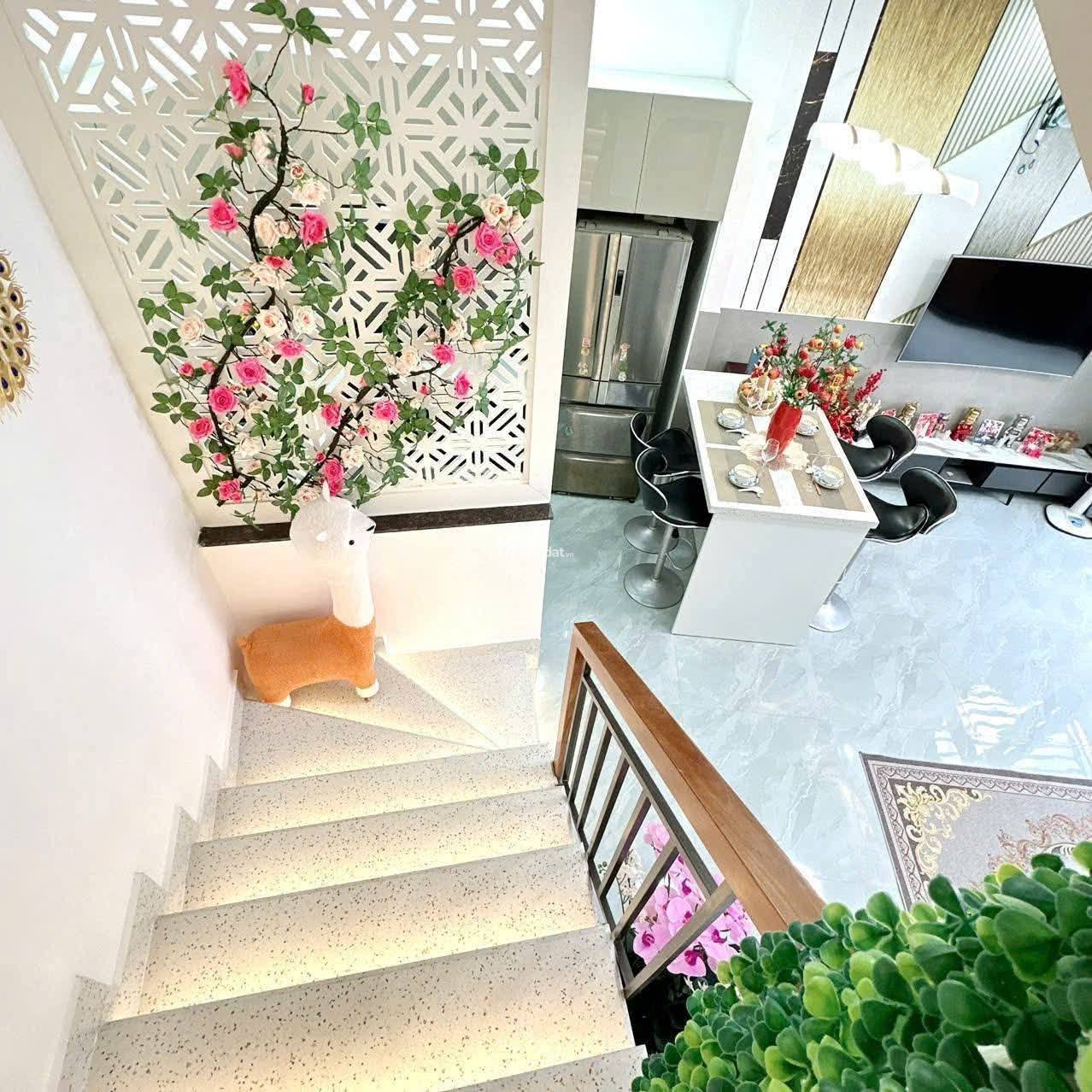 Chính chủ bán nhà mới An Phú Thủ Đức , 4 phòng ngủ, sổ hồng hoàn công đủ