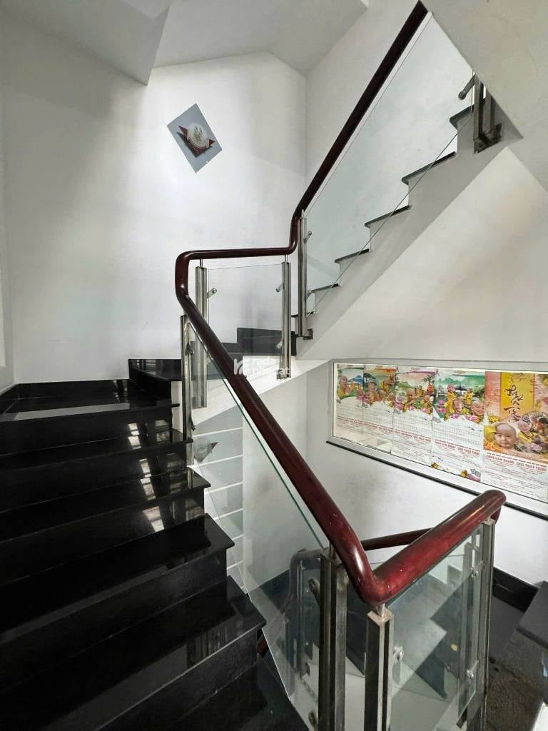 NHÀ ĐẸP 5 TẦNG 74M2(4X18)-CƯ XÁ PHÚ LÂM A-GIÁ 10.4 TỶ