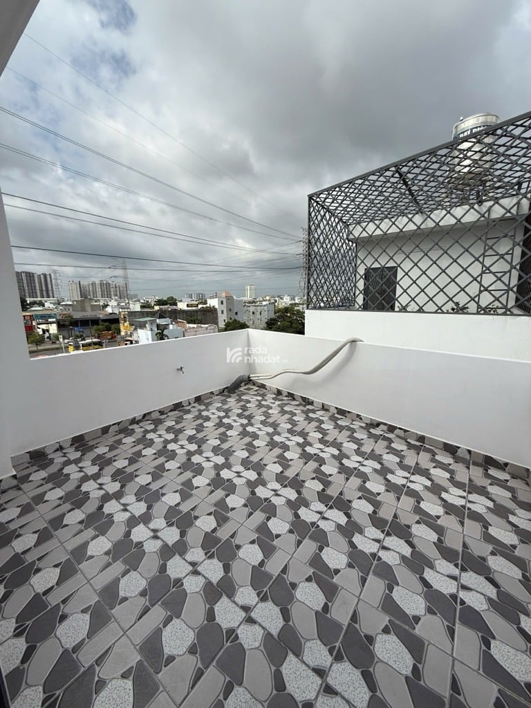 HẺM XE TẢI TRÁNH - 10 MÉT RA đường KINH DƯƠNG VƯƠNG. 