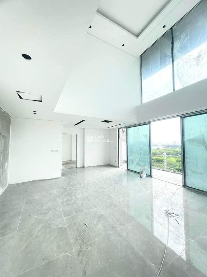 Cho thuê căn hộ 2PN 80m2 Sunshine Green Iconic
