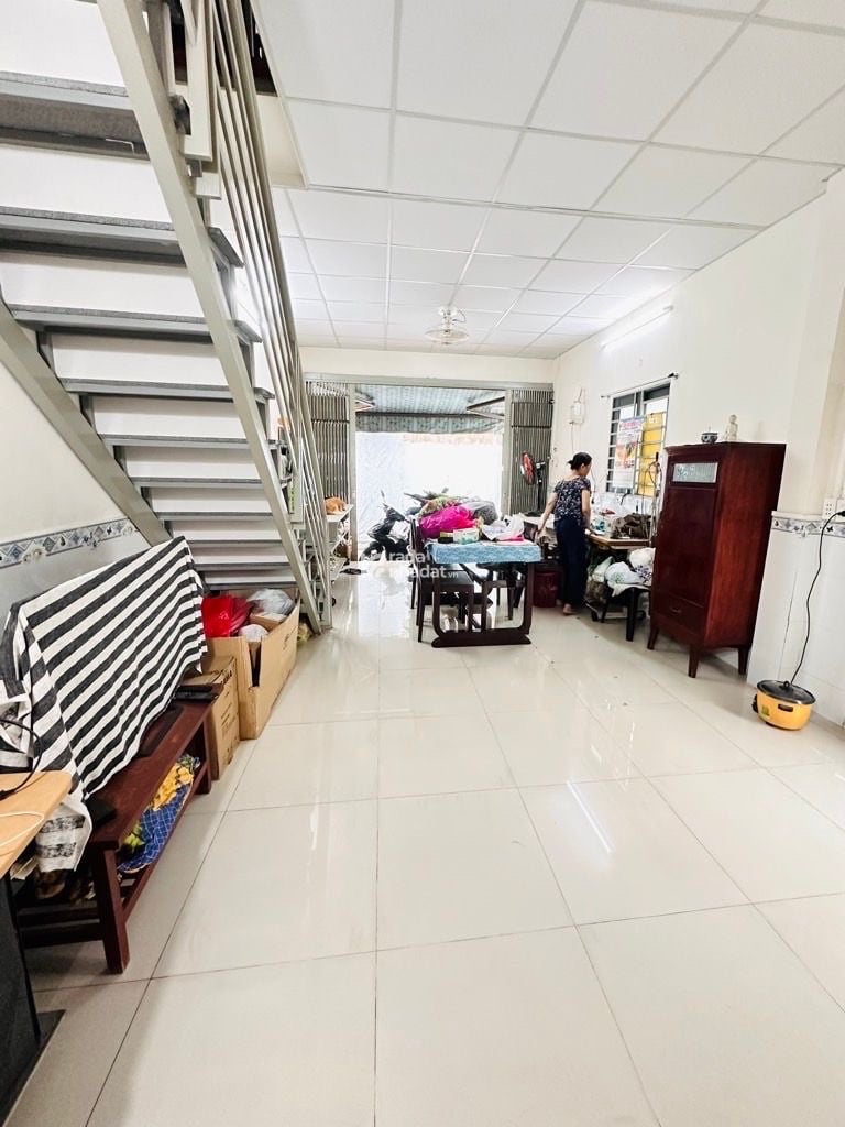  BÁN NHÀ – ĐƯỜNG TRẦN TẤN, P. TÂN SƠN NHÌ, Q. TÂN PHÚ