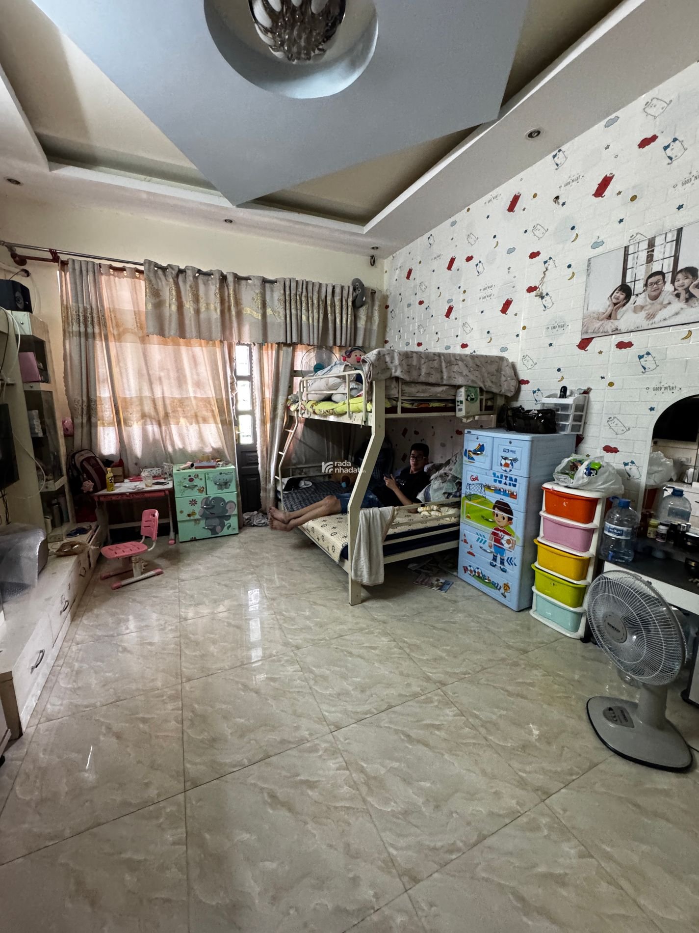 HXH Hoàng Văn Thụ gần sân bay, 57m2, 4 tầng 5PN đẹp, chỉ 8.9 tỷ, ngay trung tâm