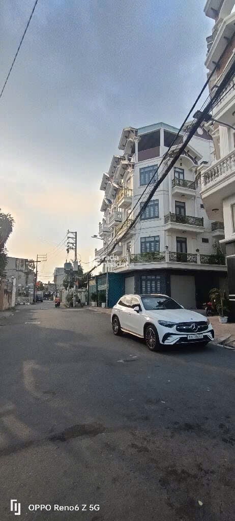 Chợ Phạm Đăng Giảng, Bình Tân, 4Tầng ST Trước Sau, 90m2 (6x15m) Hẻm Thông, Oto Vô Nhà