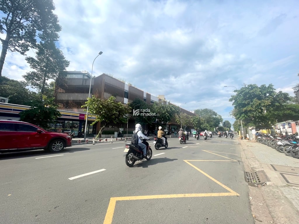 SIÊU HIẾM CÒN SÓT - MT NGUYỄN THÁI SƠN ĐỐI DIỆN BV 175 - GẦN 1000M2 - GIÁ NỬA GIÁ HIỆN TẠI