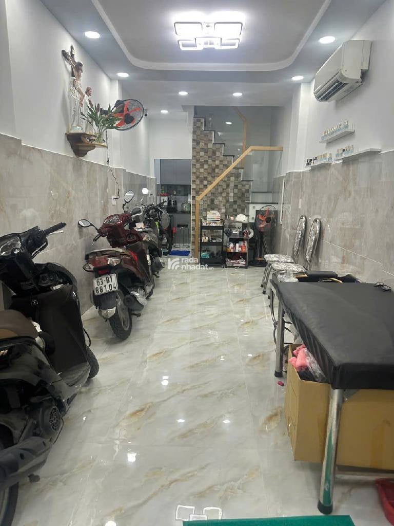 KHU ETOWN, HẺM XE HƠI TRƯỜNG CHINH, TÂN BÌNH, 30M2 CÓ KC Ở NGAY. GIẢM 350TR CHỈ CÒN 5T TL 
