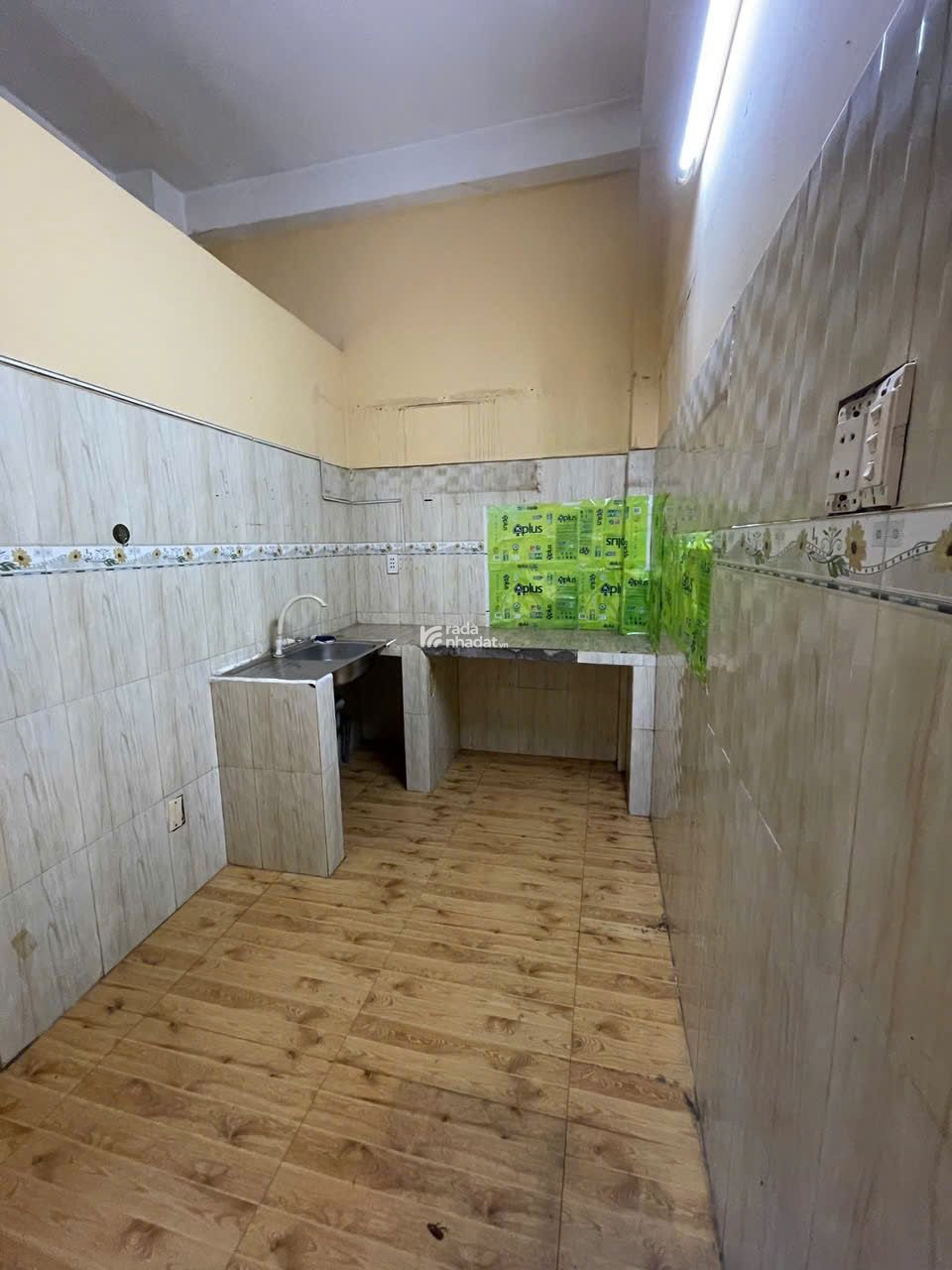 Nhà HXH 6m Lê Văn Quới, 52m2, 4 tầng, chỉ 5.35 tỷ TL, tiện ở  KD