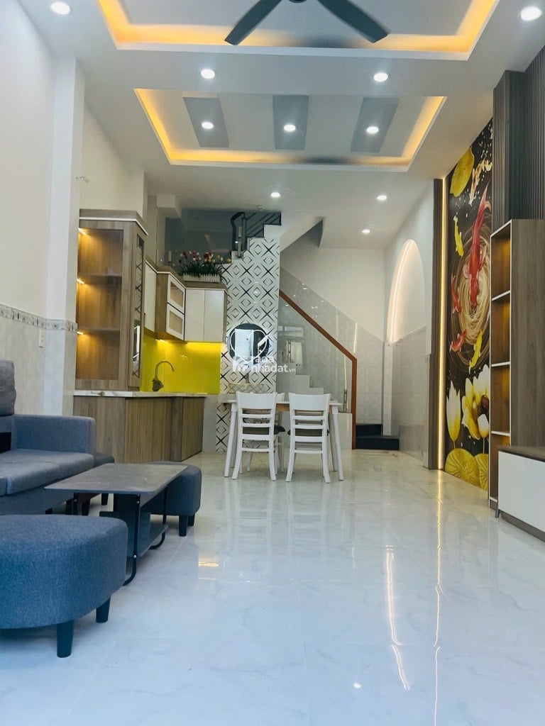 VỊ TRÍ ĐẸP HẺM 5M - VÀI BƯỚC RA MẶT TIỀN - KỀ BÊN LÊ VĂN QUỚI - NGÃ TƯ 4 XÃ - GIÁP TÂN PHÚ 