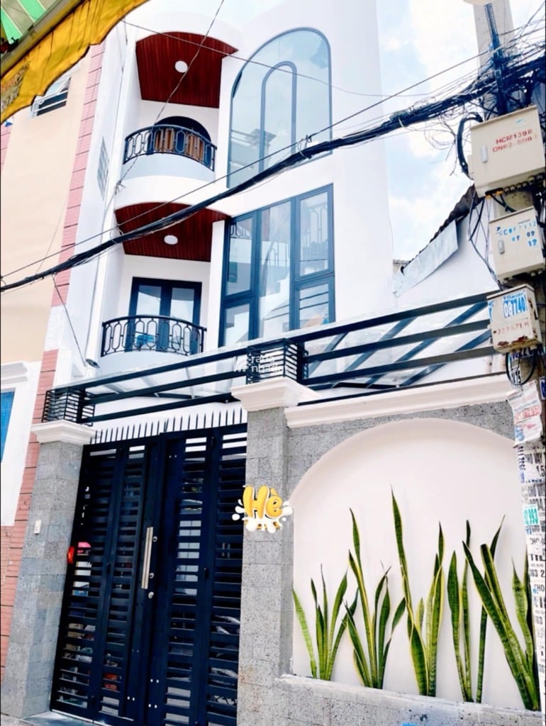 NHÀ 3 TẦNG MỚI ĐẸP - TRỊNH ĐÌNH TRỌNG - TÂN PHÚ - 60M2 - NGANG 5M - FULL NỘI THẤT - HẺM THÔNG Ô TÔ