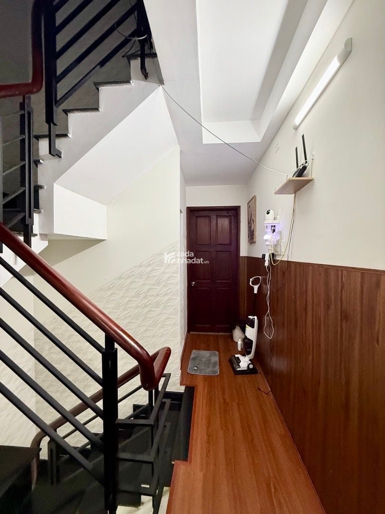 Nhà đẹp 3 tầng Cư Xá Đồng Tiến Danh Giá - 4PN- Giá chỉ 6.9 Tỷ