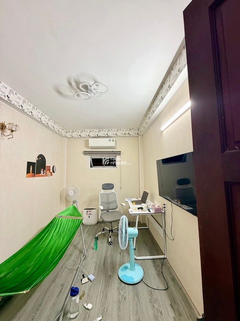 Nhà đẹp 3 tầng Cư Xá Đồng Tiến Danh Giá - 4PN- Giá chỉ 6.9 Tỷ