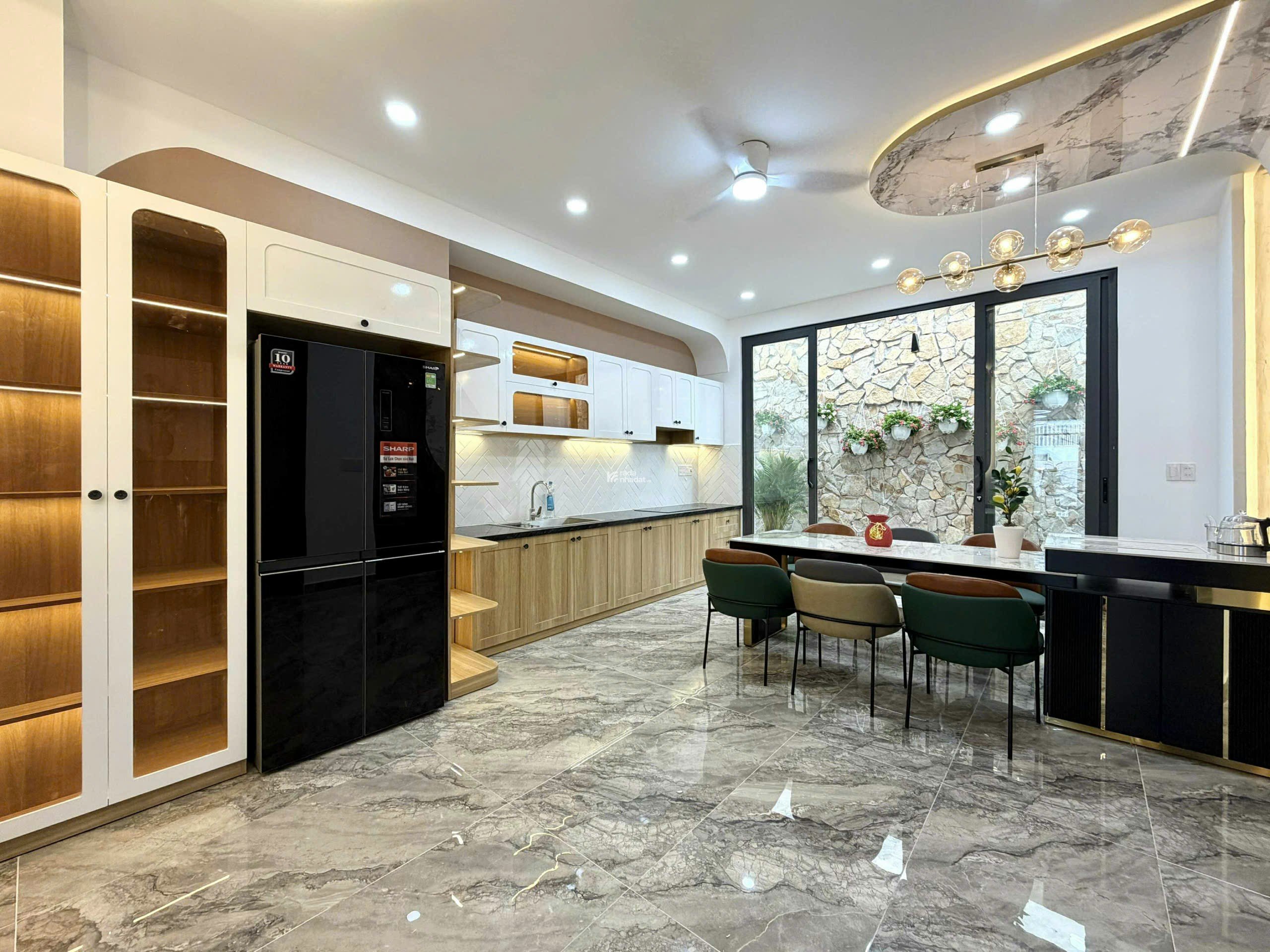 NHÀ ĐẸP 3 TẦNG 90m2 FULL NỘI THẤT CÓ GARAGE OTO - HẺM OTO TRÁNH - 10.3 TỶ