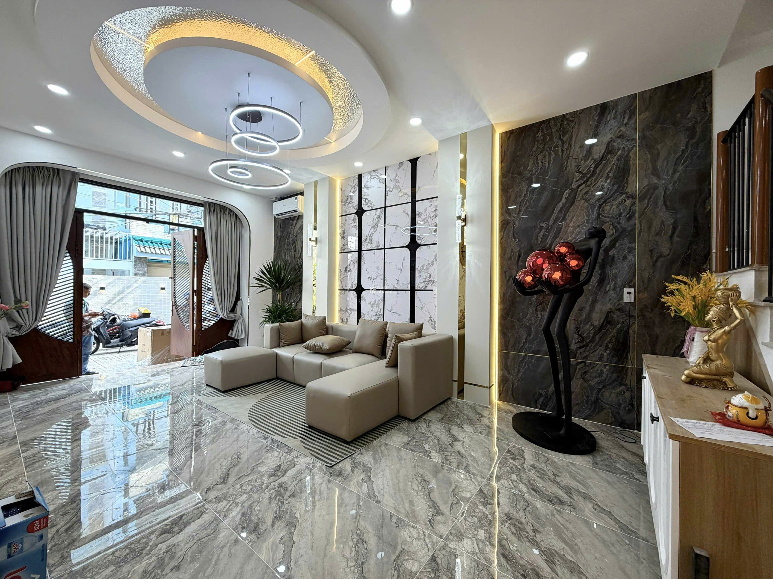 NHÀ ĐẸP 3 TẦNG 90m2 FULL NỘI THẤT CÓ GARAGE OTO - HẺM OTO TRÁNH - 10.3 TỶ