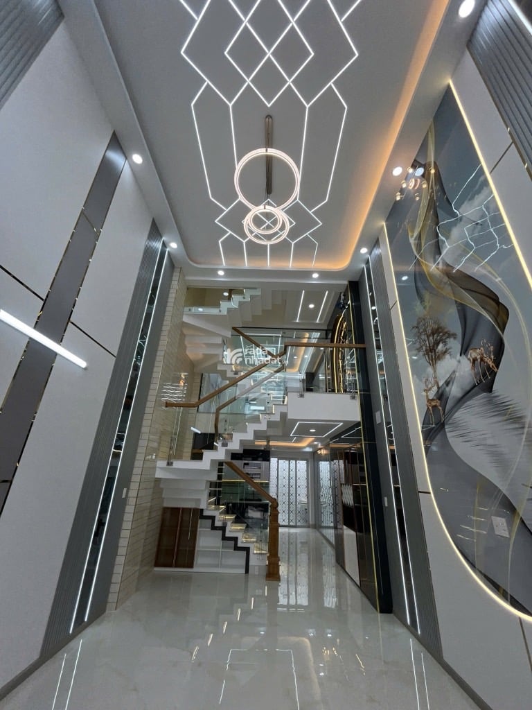 NHÀ MỚI Ở NGAY HƯƠNG LÔ 2 BÌNH TÂN 60m2 CHỈ 7X TY