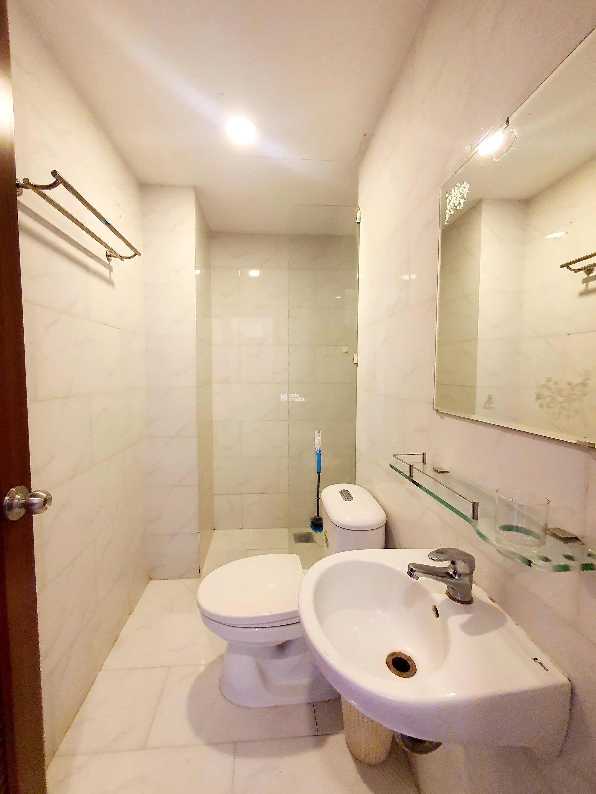 Căn Hộ View Bờ Kè Hoàng Sa Quận 3 Gần Đại Học Kinh Tế, Cầu Lê Văn Sỹ