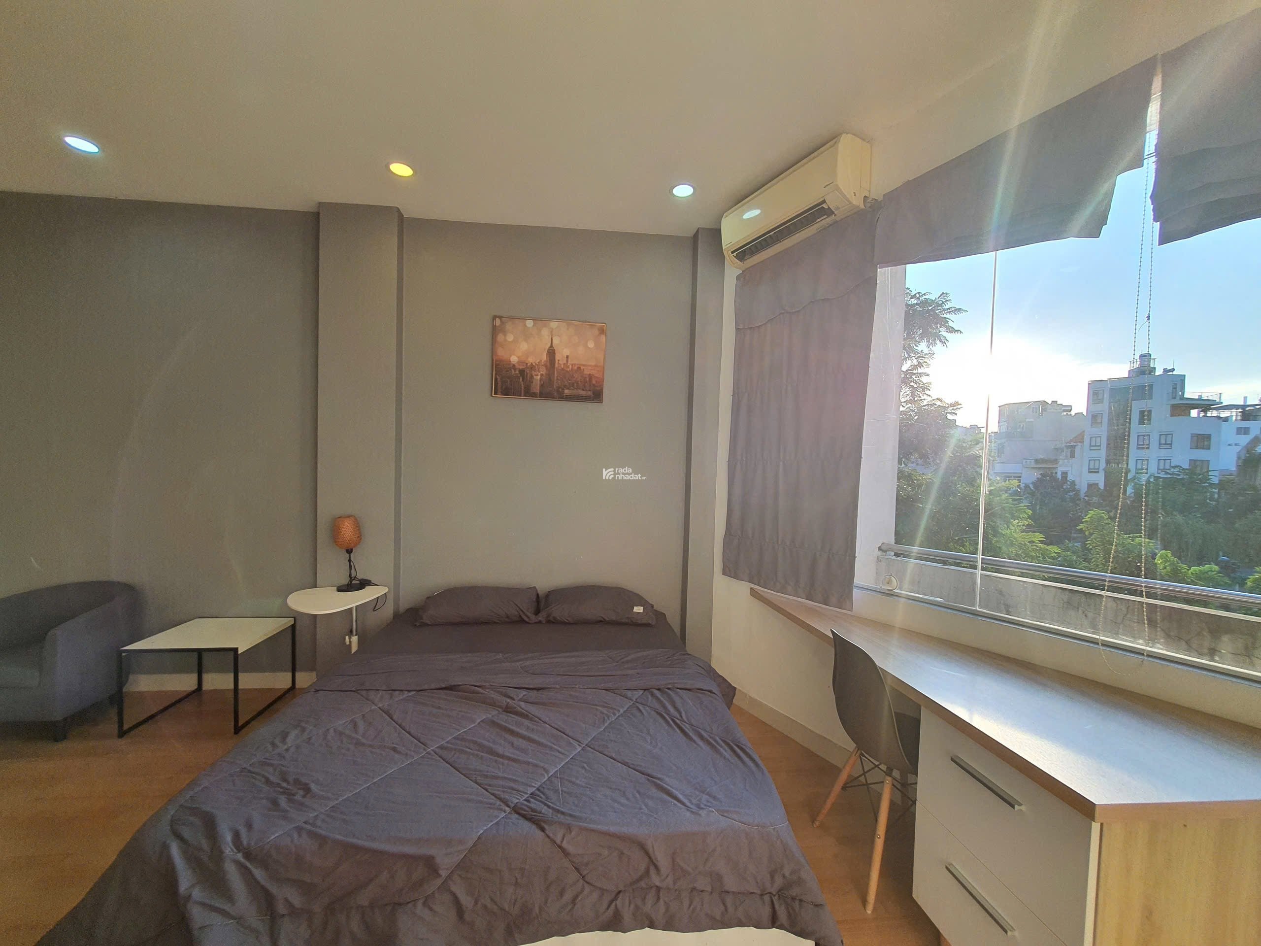 Căn Hộ View Bờ Kè Hoàng Sa Quận 3 Gần Đại Học Kinh Tế, Cầu Lê Văn Sỹ