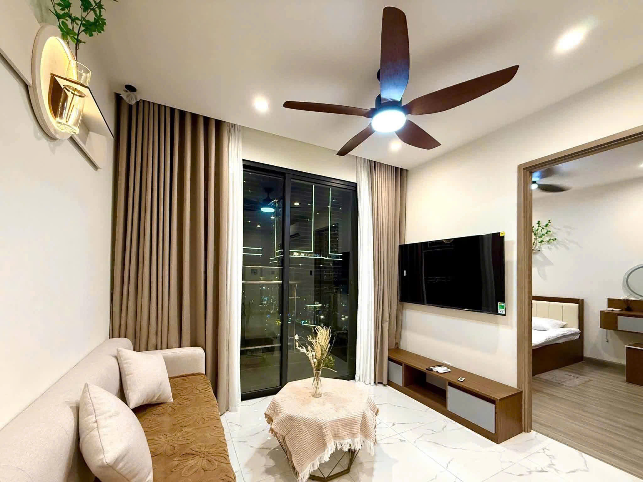 CHO THUÊ CĂN 2PN 59M2 FULL NỘI THẤT GIÁ 9 TRIỆU TẠI BS12 VINHOMES QUẬN 9