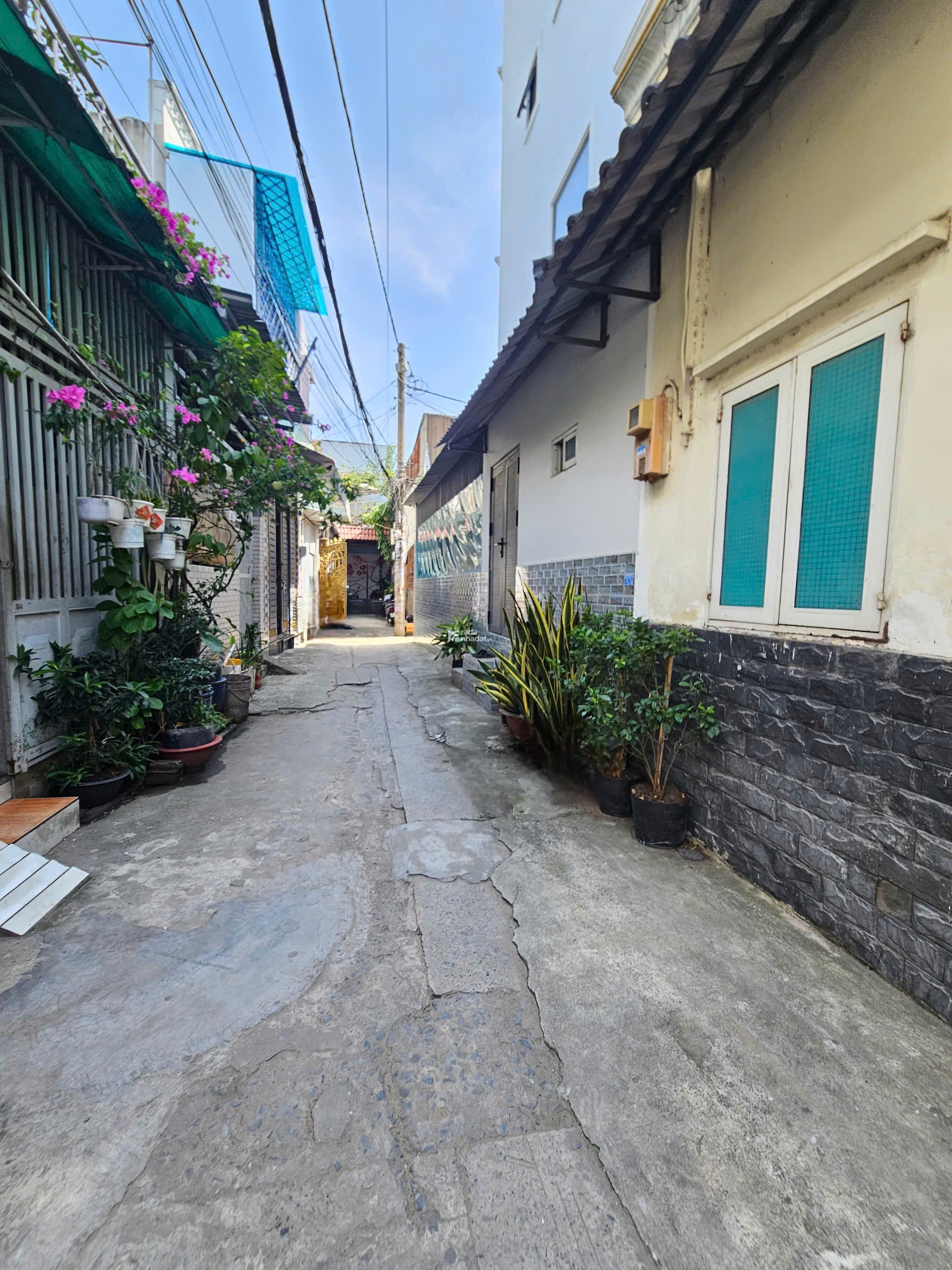 Bán Nhà Tân Thới Hiệp 21, 69m2, 2Tầng, ngang 4m Đường thông, 20m ra Đường Xe Tải tránh