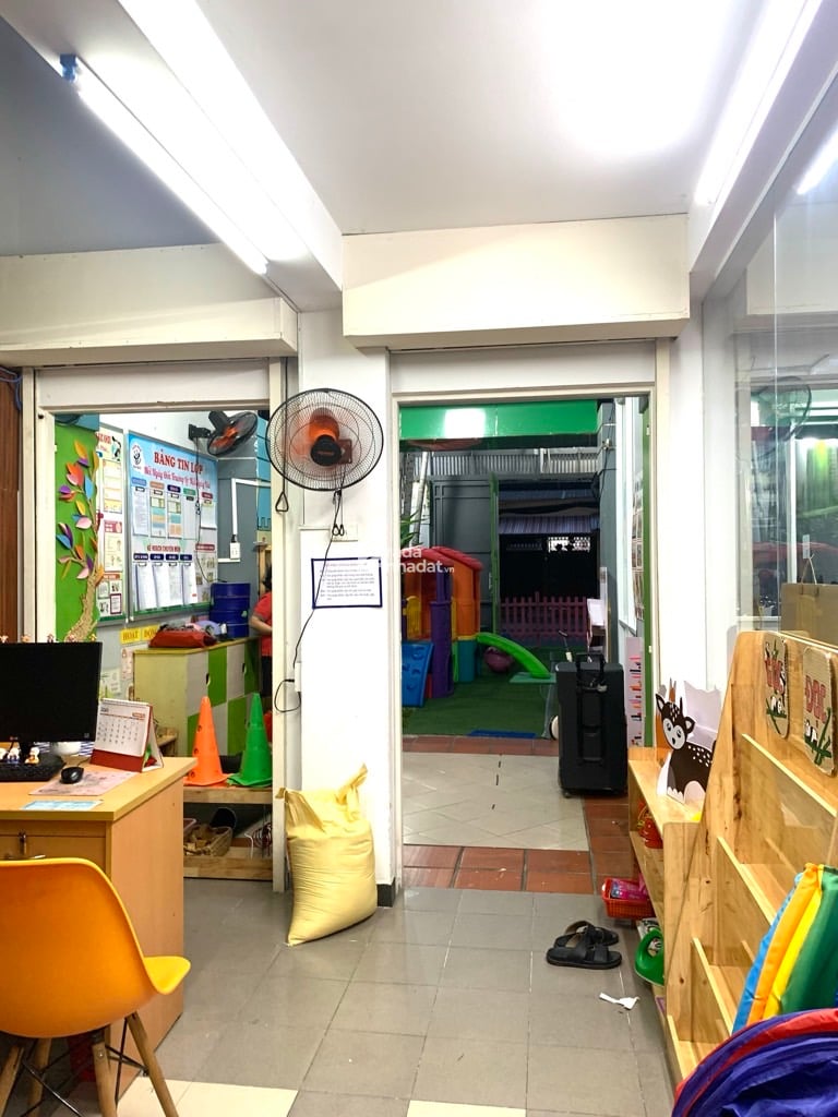 SÁT TÂN BÌNH, MTKD TRỊNH ĐÌNH TRỌNG, TÂN PHÚ, 180M2 HIẾM CÓ. GIẢM 550TR CHỈ 26T TL TỐT