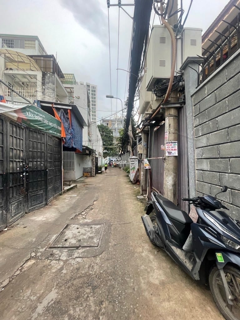 CHDV 4 TẦNG, HXH TRẦN XUÂN SOẠN, P. TÂN HƯNG, Q.7,  100M2, GẦN LOTTE, NHÀ MỚI, SỔ RIÊNG, HOÀN CÔNG