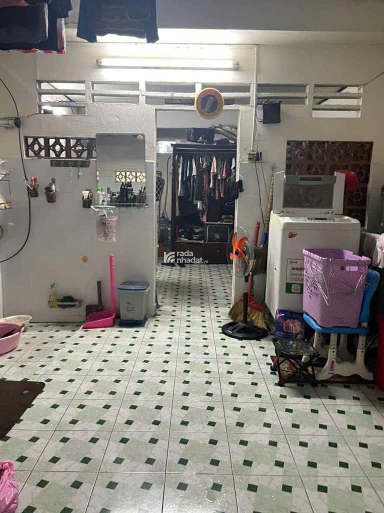 Nhà 2 tầng  Nguyễn Hồng Đào  P14  Tân Bình  Hẻm 6m  4.1x26m full thổ  Giá 13.5 tỷ 