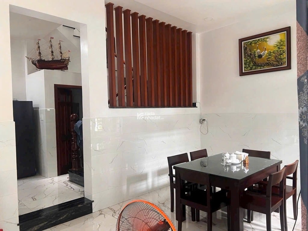 BÁN NHÀ PHÚ ĐỊNH 80M2 3 TẦNG 7.X TỶ 8X10M QUẬN 8