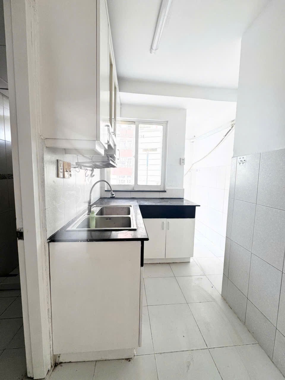 Bán căn hộ 2PN 41bis Tân Cảng Bình Thạnh
