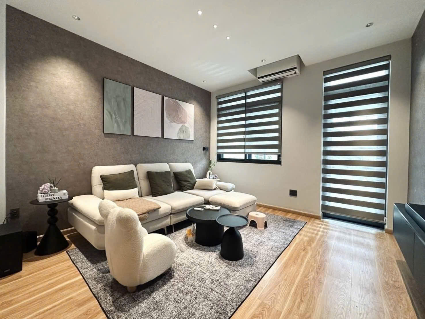 Bán nhà hẻm xe hơi Hoàng Văn Thụ P.15  Phú Nhuận  21.9 tỷ