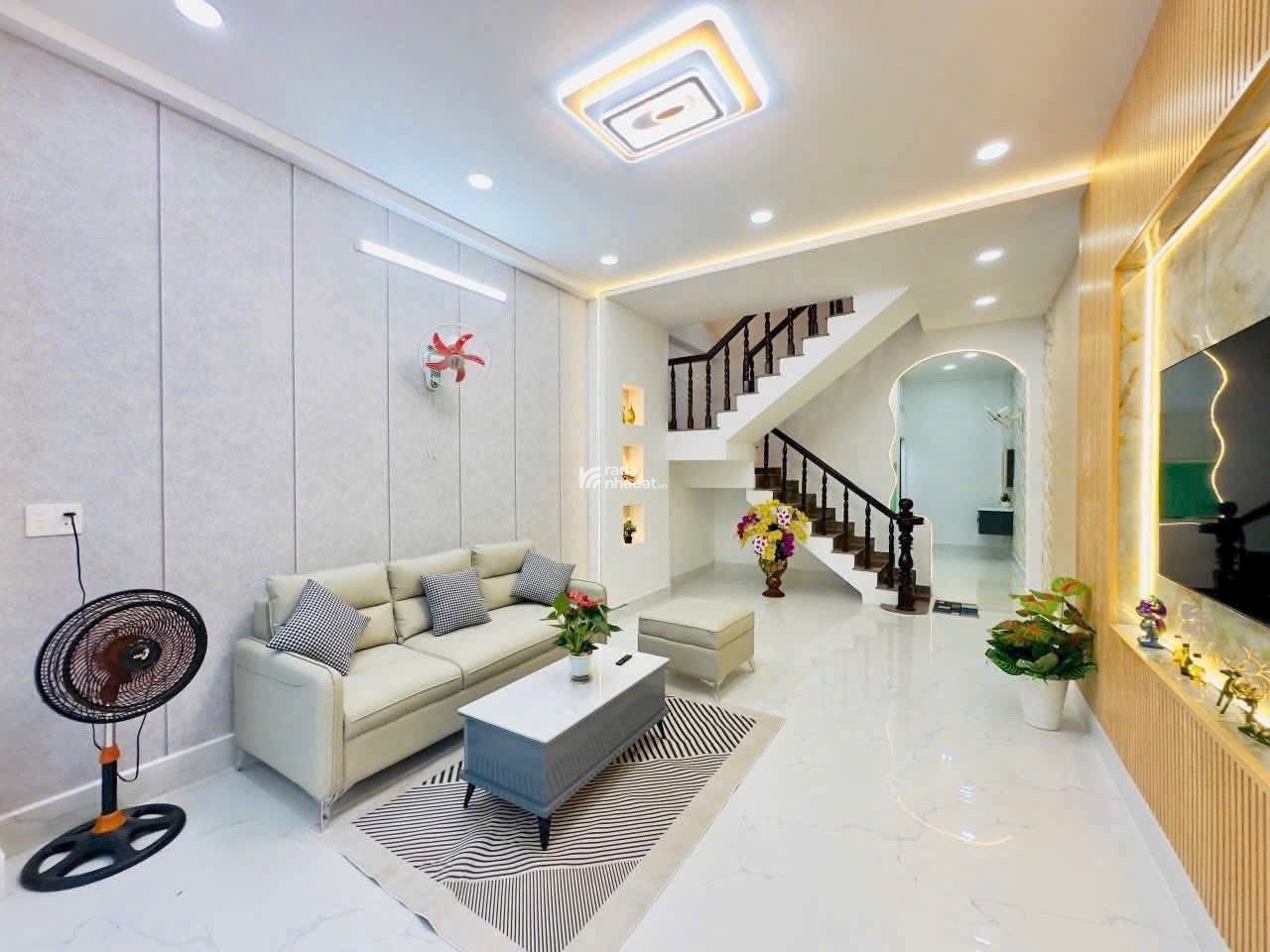 Bán nhà mới keng 4x14m.Xây 3 Lầu .hẻm ô tô Đường HT45.phường HIỆP THÀNH.Q12