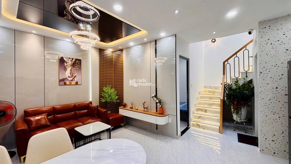 KHU PHAN XÍCH LONG, PHAN TÂY HỒ, 50M2 CÓ KC Ở NGAY. GIẢM 350TR CHỈ 5.79T TL 