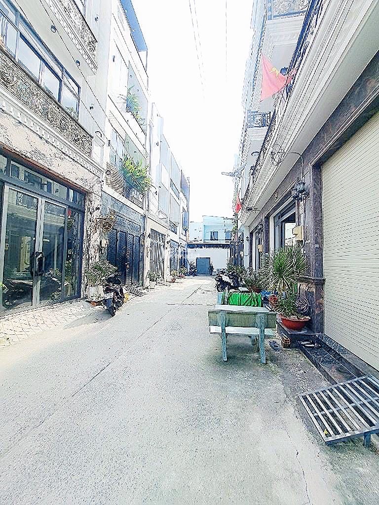 bán nhà khu phân lô đồng bộ phạm đăng giảng