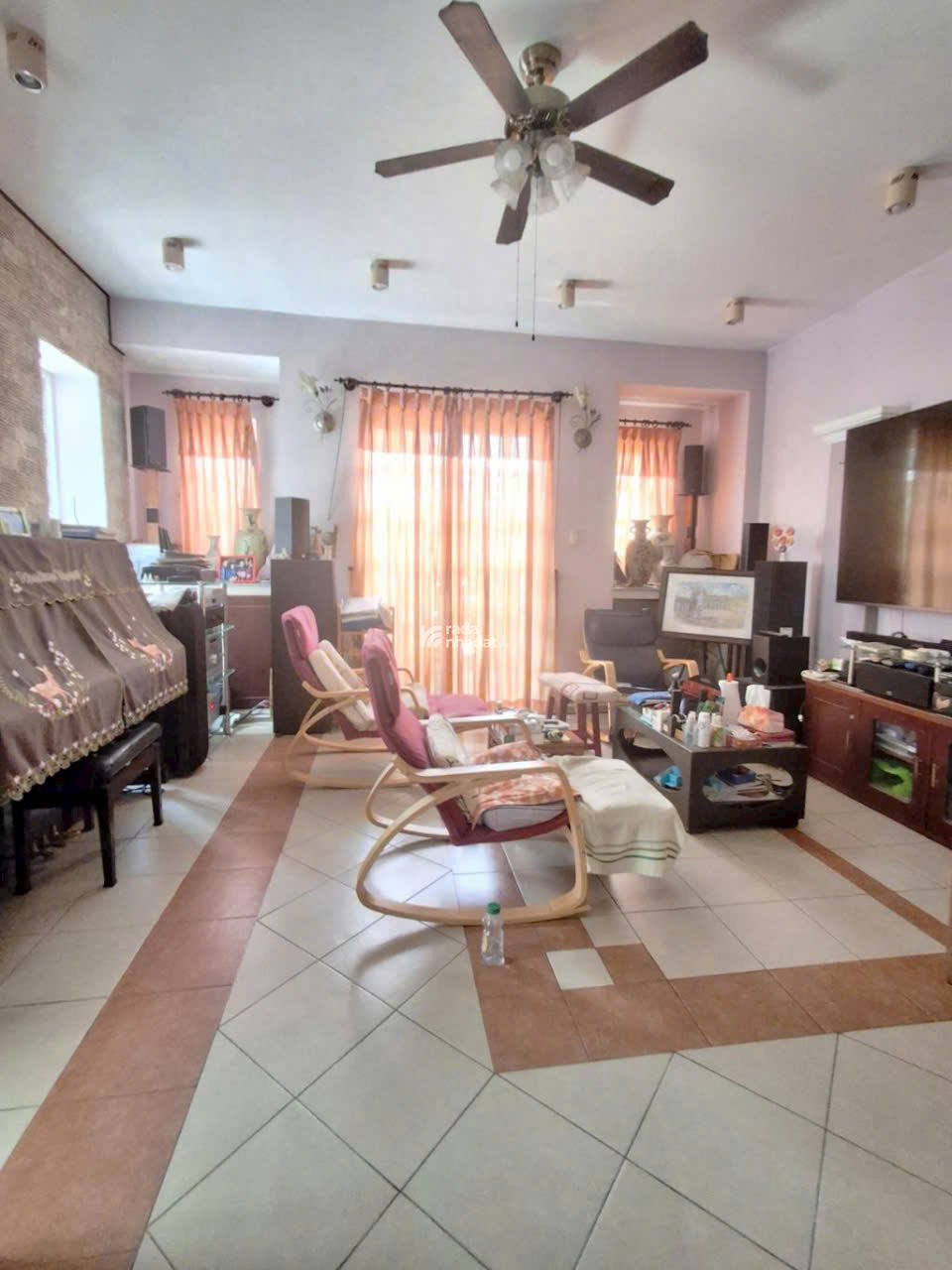 Cần bán Nhà mặt tiền đường 47, Phường Tân Quy, Dt 8x18m hầm 3 lầu 28 tỷ