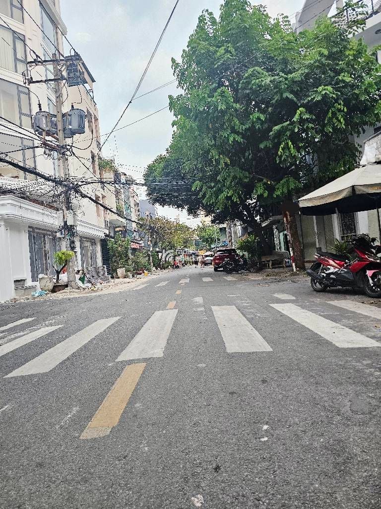 MẶT TIỀN ĐƯỜNG KINH DOANH - 40M2 (4 X 10) - 4 TẦNG - 3PN,2WC - PHÚ THỌ HÒA - GẦN AEON MALL