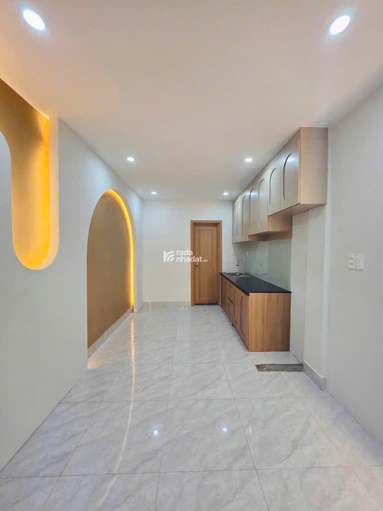 HÀNG TUYỂN NHÀ ĐẸP - GÒ VẤP - PHƯỜNG 16 - DTSD 32M2 - CHỈ 3 TỎI 690