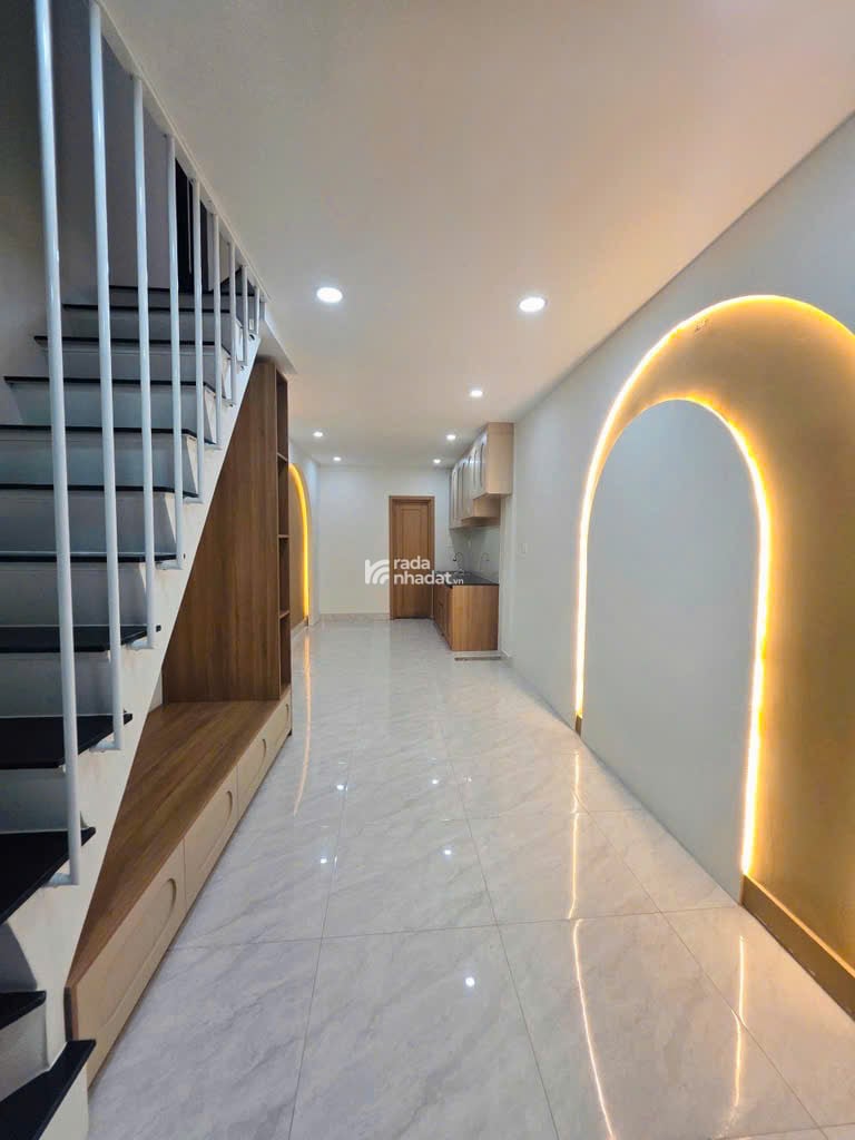 HÀNG TUYỂN NHÀ ĐẸP - GÒ VẤP - PHƯỜNG 16 - DTSD 32M2 - CHỈ 3 TỎI 690