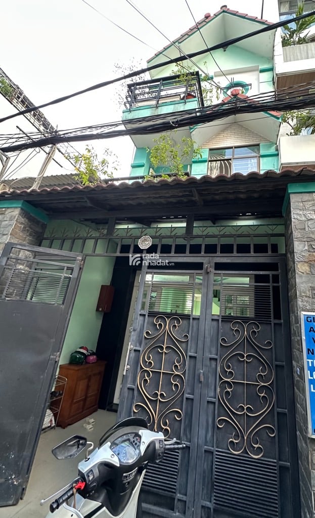 NHÀ KHU VIP,HẺM Ô TÔ NGUYỄN HỮU TIẾN,AEON MALL TÂN PHÚ,3 TẦNG,DT(4 x12),CHỈ 6.2 TỶ 