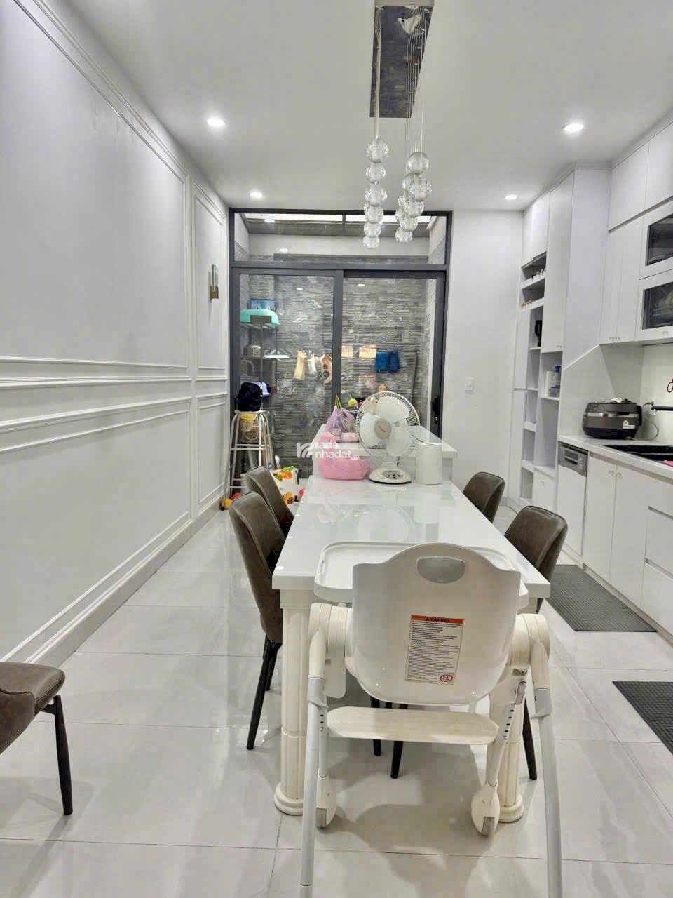  HIẾM bán nhà mặt tiền đường số 49 tân quy quận 7