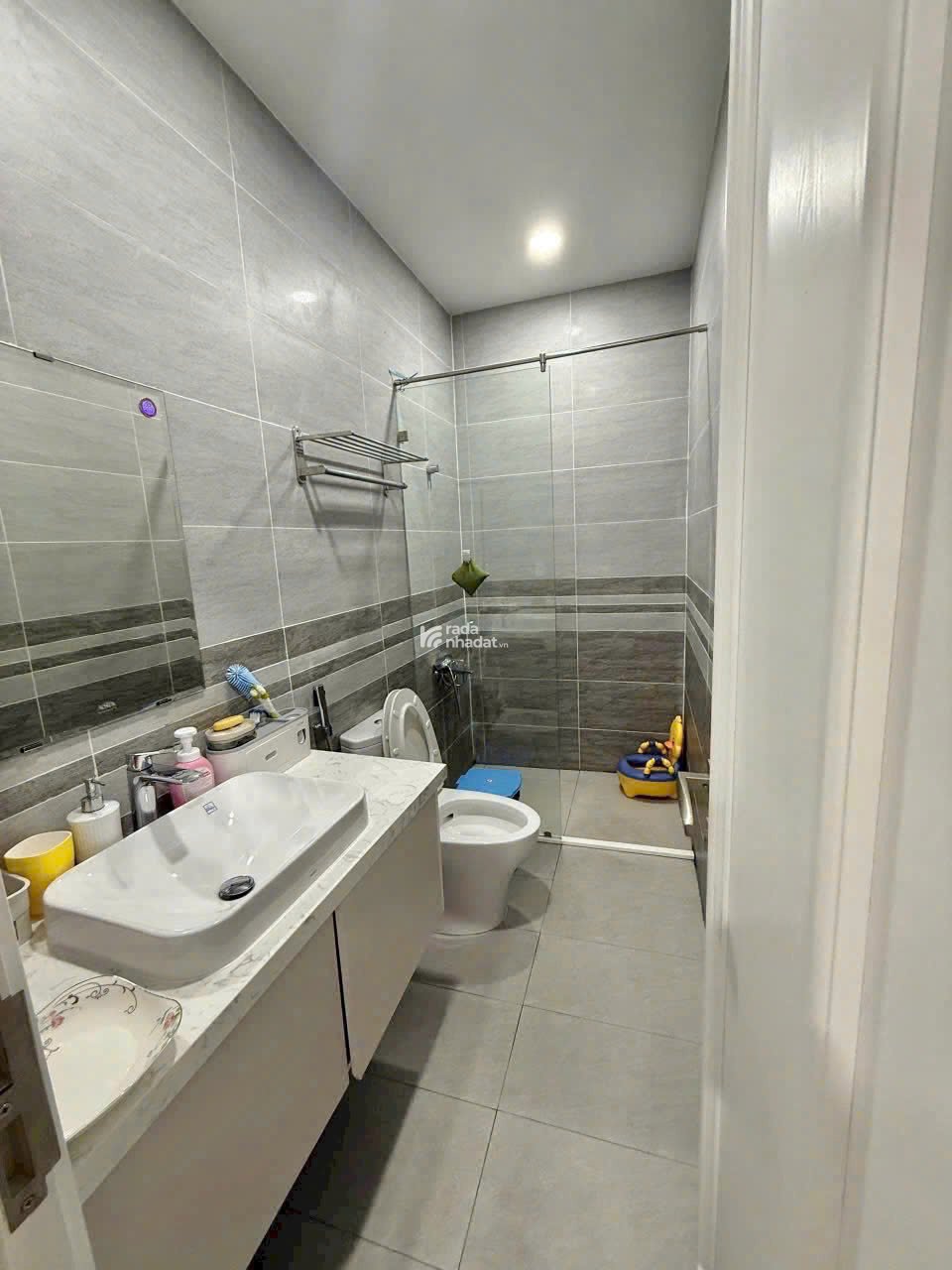  HIẾM bán nhà mặt tiền đường số 49 tân quy quận 7
