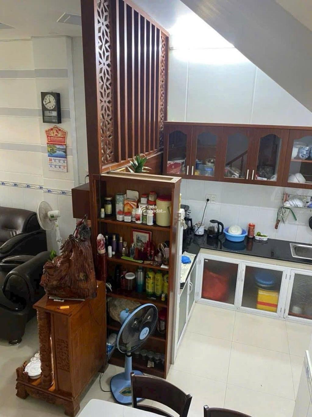 Chủ Cần Bán Gấp -  Nhà Bình Tân - Hẻm Lớn -  60m2 - 3 tầng - chỉ 4ty4